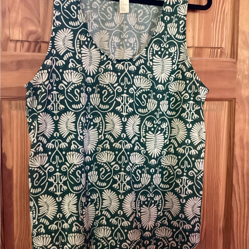 H&M Conscious women’s tank in Green and White